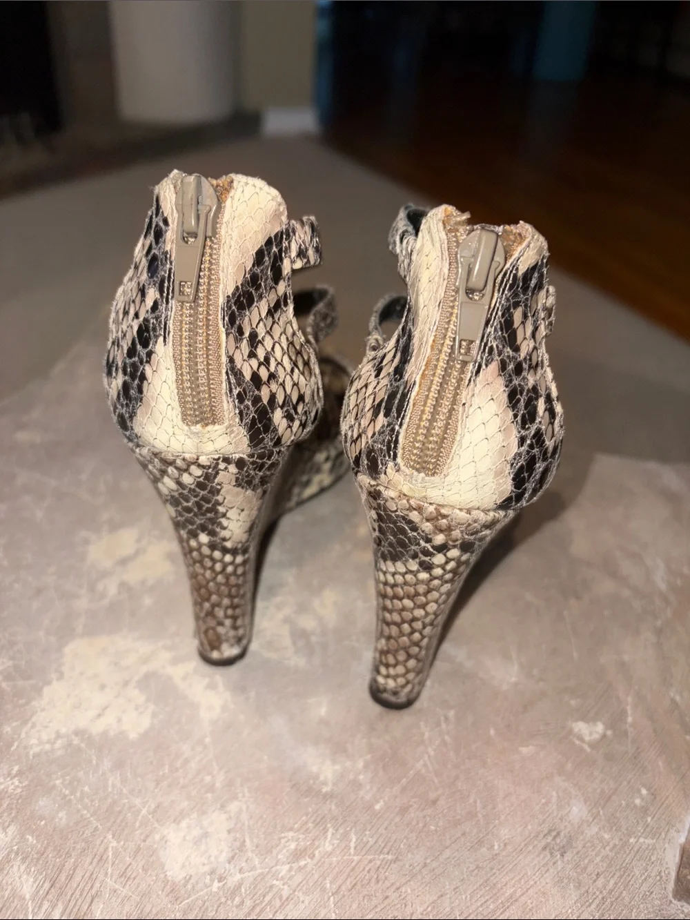 Preview International Snake-Print Strappy Wedge Sandals - Brown/Tan sz 4